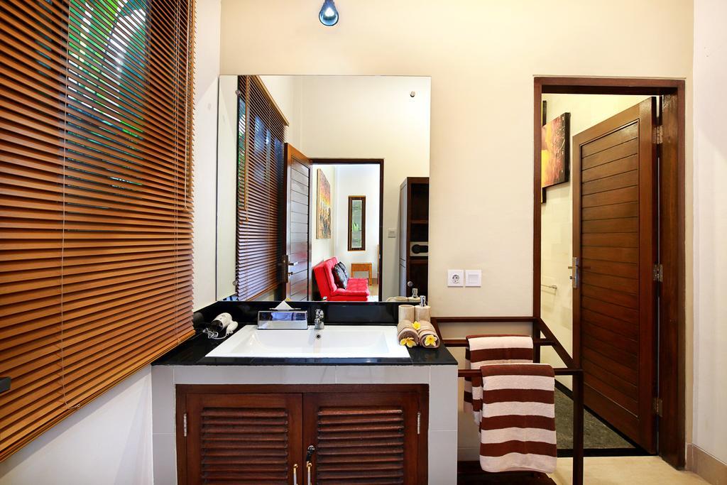 De Liza Villa Seminyak Beachside By Bali Asia Villa Kültér fotó