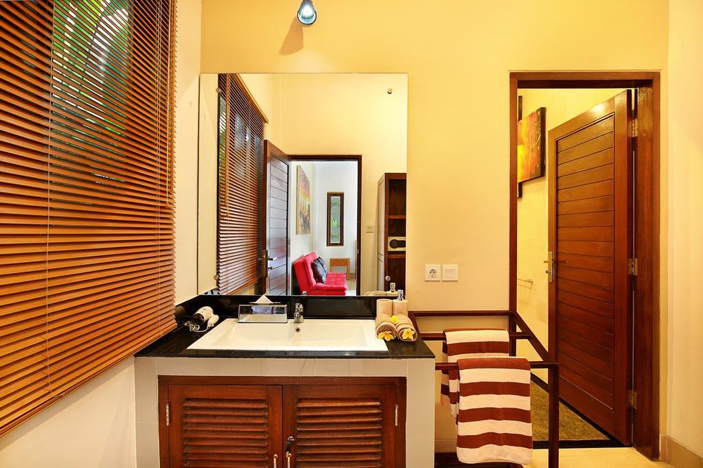 De Liza Villa Seminyak Beachside By Bali Asia Villa Kültér fotó